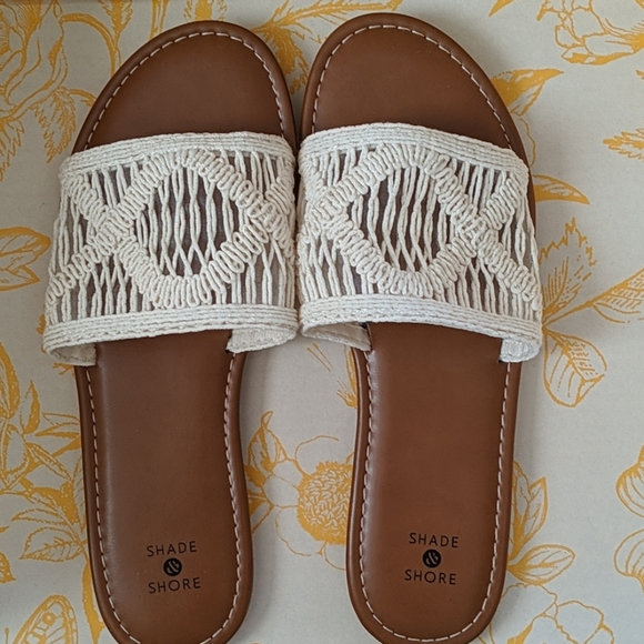 Sezane Saint Tropez in-a-box - Picture 4 of 9